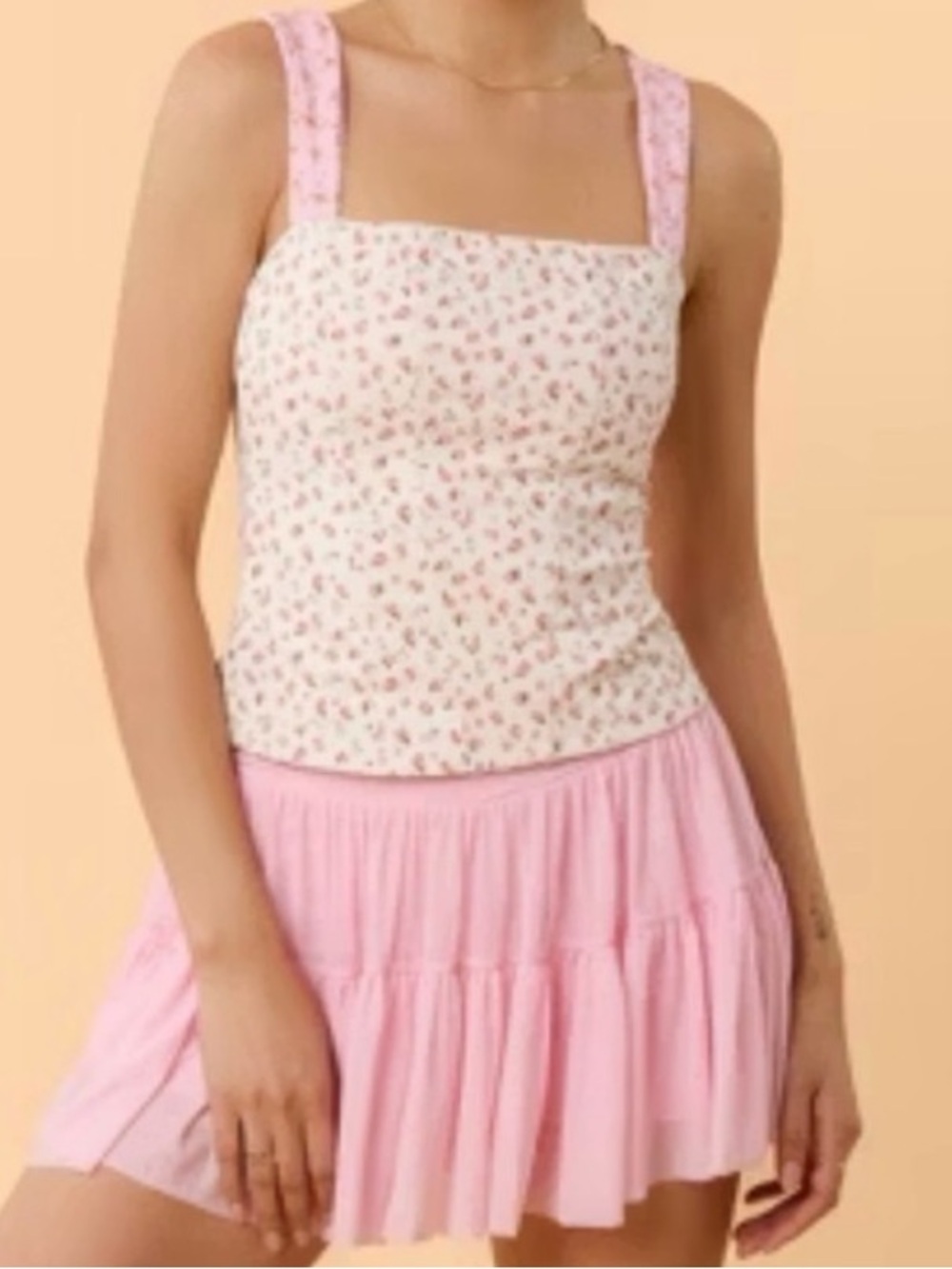 NWT Blogilates Tiny Pink Floral Tie-Back Corset Tank Top - Picture 10 of 10